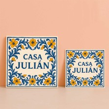 Azulejo personalizado con diseño floral clásico