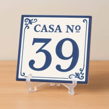 Casa Nº personalizado – Diseño tradicional en cerámica