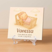 Diseño cunita rosa personalizado con nombre y datos de nacimiento